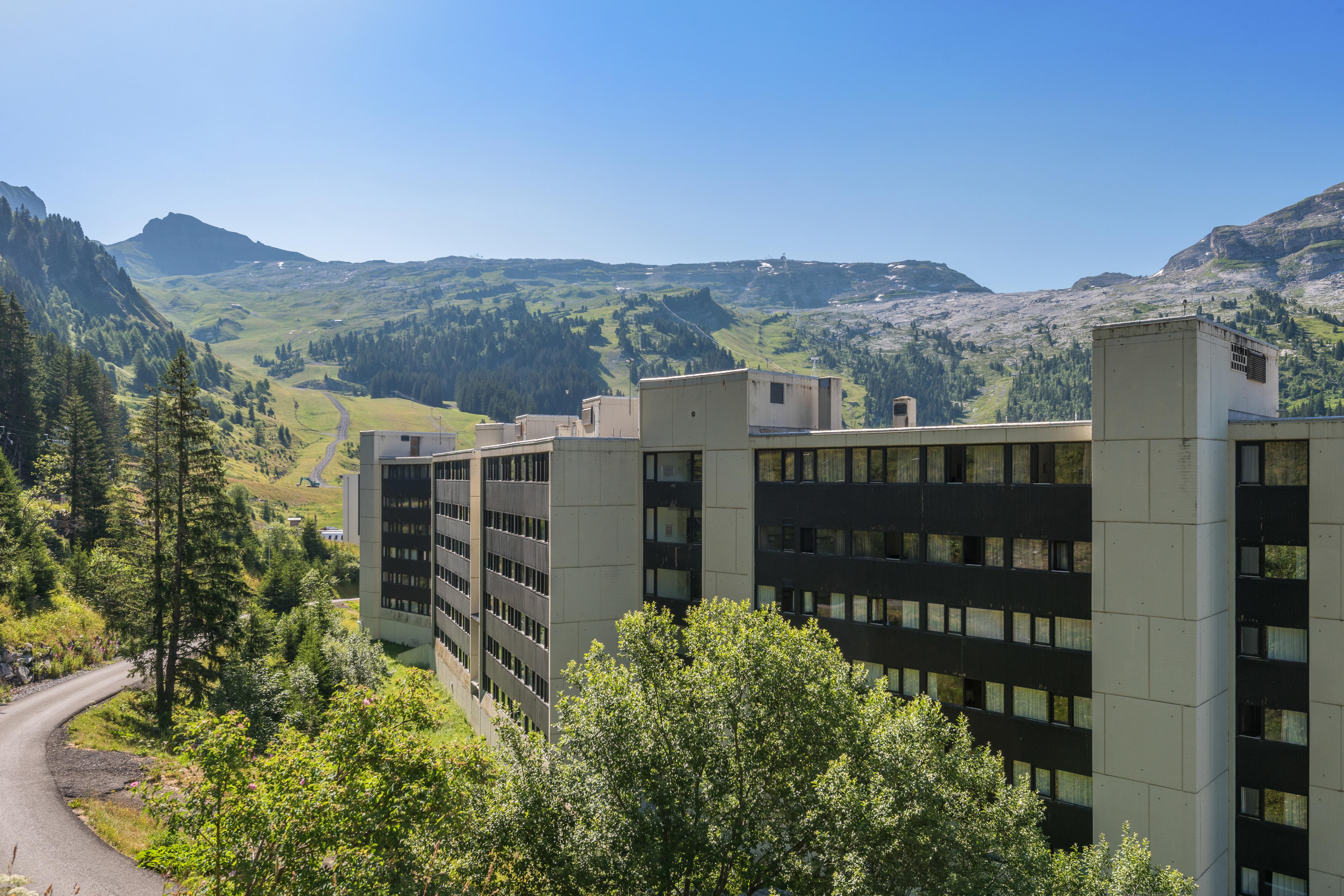 Pierre & La Foret Aparthotel 3*